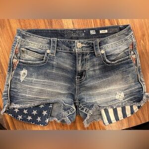 SIZE 29 MissMe shorts 🔥